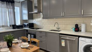 Apartment | Private kitchen | Fridge, microwave, oven, stovetop