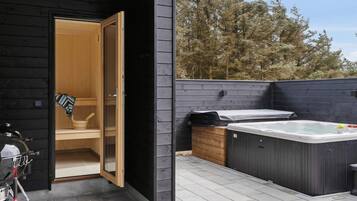 House | Sauna