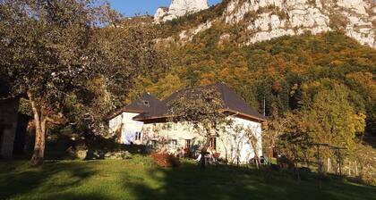 CHEZ MARIA - CORBEL - GĂźte