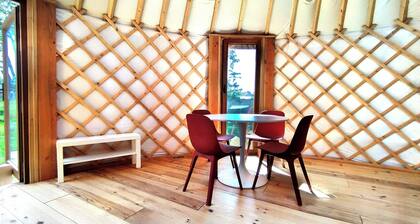 Camellia is a beautiful yurt 10 minutes walk from Pairi Daiza