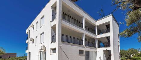 Apartment | Exterior