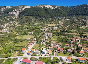Exterior - Apartment With Shared Garden in Banjol (Rab)
