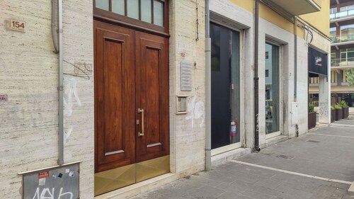 Double room in Piazza della Rinascita, Centro