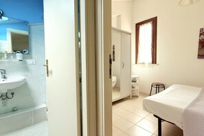 Shower, bidet, towels