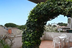 Outdoor dining - M430 - Marcelli, three-room apartment with sea view terrace and garden (Marcelli)