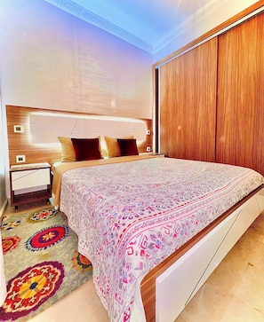 1 chambre, fer et planche à repasser, Wi-Fi, draps fournis