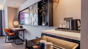 Unclassified image, 2 of 50, button - Yitel Hotel Nanjing Xinjiekou Plaza (Nanjing)