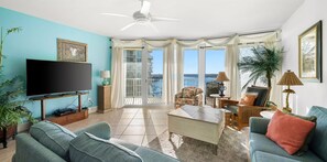Smart TV, stereo - Condo in lovely Orange Beach! Everything you need, with beautiful ocean views! (Orange Beach)