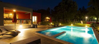 Spacious Villa in Kraj Drage