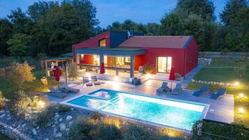 House | Pool | Indoor pool, outdoor pool