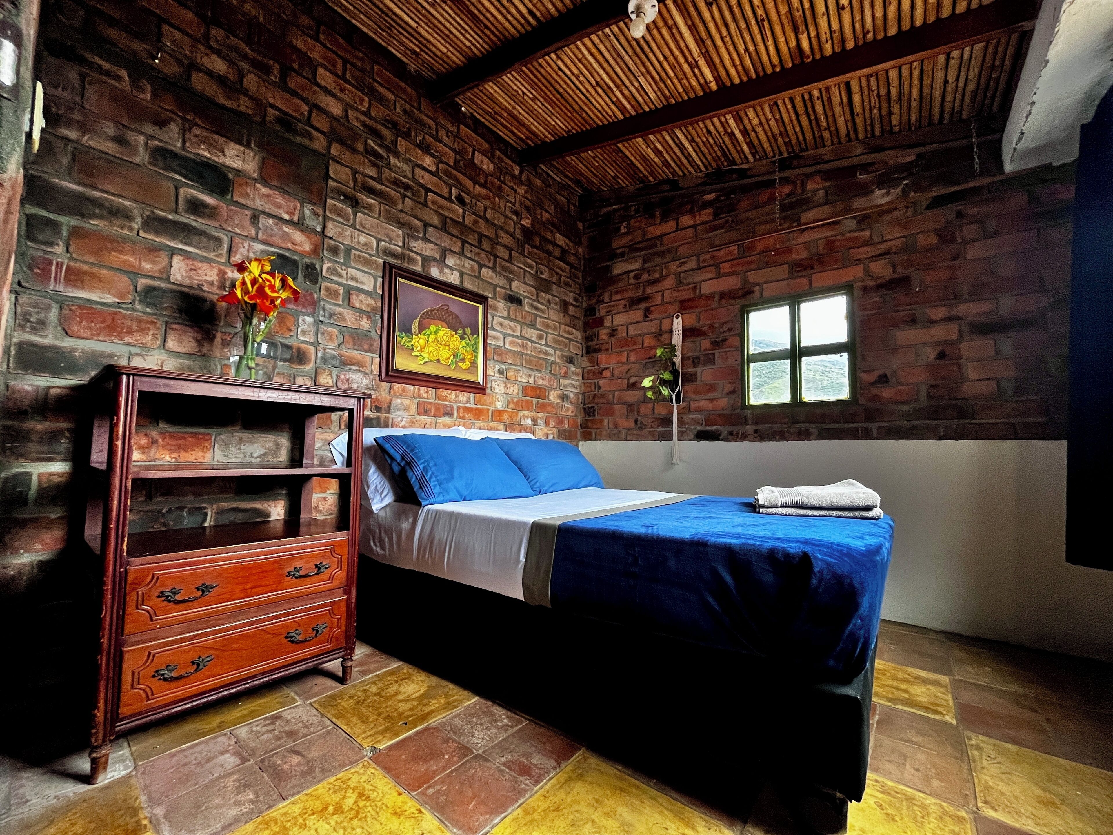 Junior-Zimmer, 1 Doppelbett, Talblick