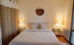2 habitaciones, wifi gratis y ropa de cama