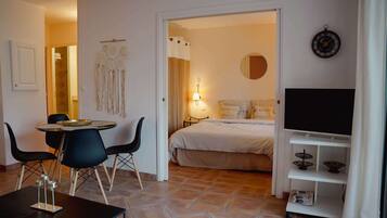 2 chambres, Wi-Fi gratuit, draps fournis