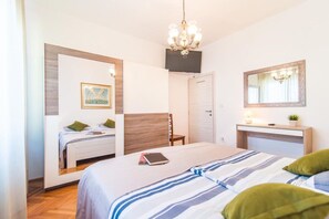 Apartment - Apartment in Medulin With Sea View and Beach (Medulin)