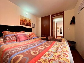 2 bedrooms, bed sheets