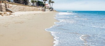 Montecito-Splendide Beachside retreat 
by Butterfly Beach and Rosewood Miramar.