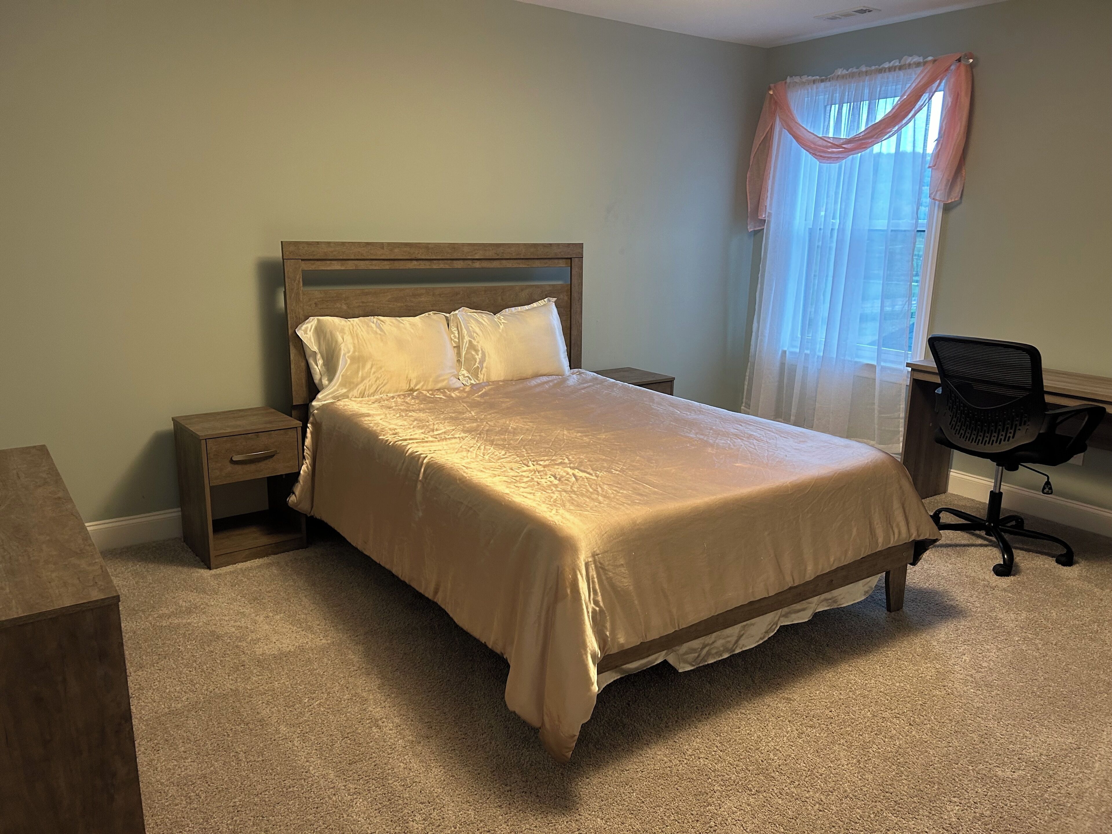 1 bedroom, WiFi, bed sheets