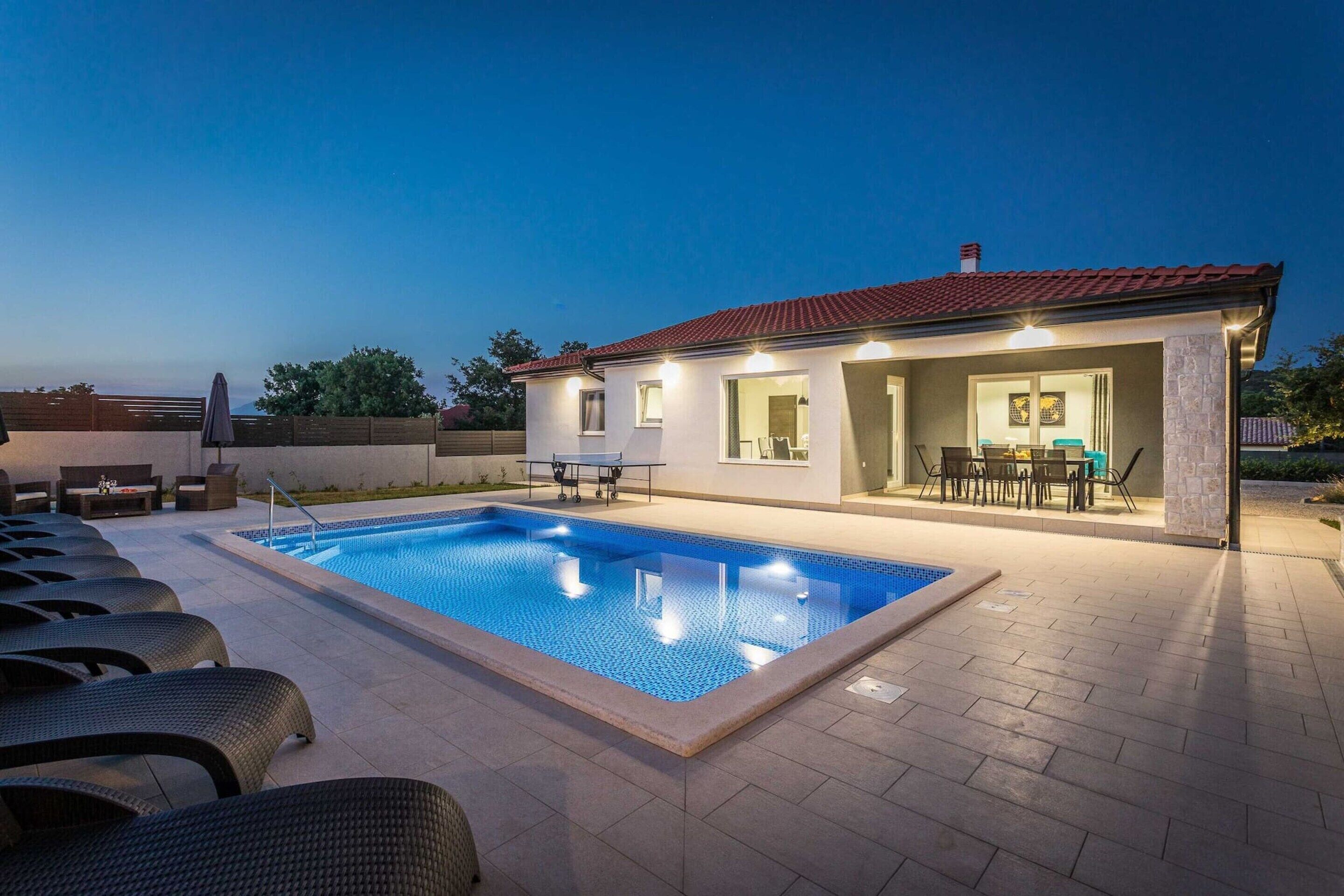 House | Pool | Indoor pool, outdoor pool