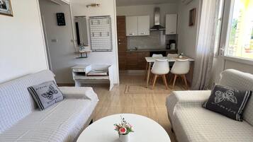 Apartment | Living room