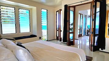 2 bedrooms, desk, iron/ironing board, travel cot