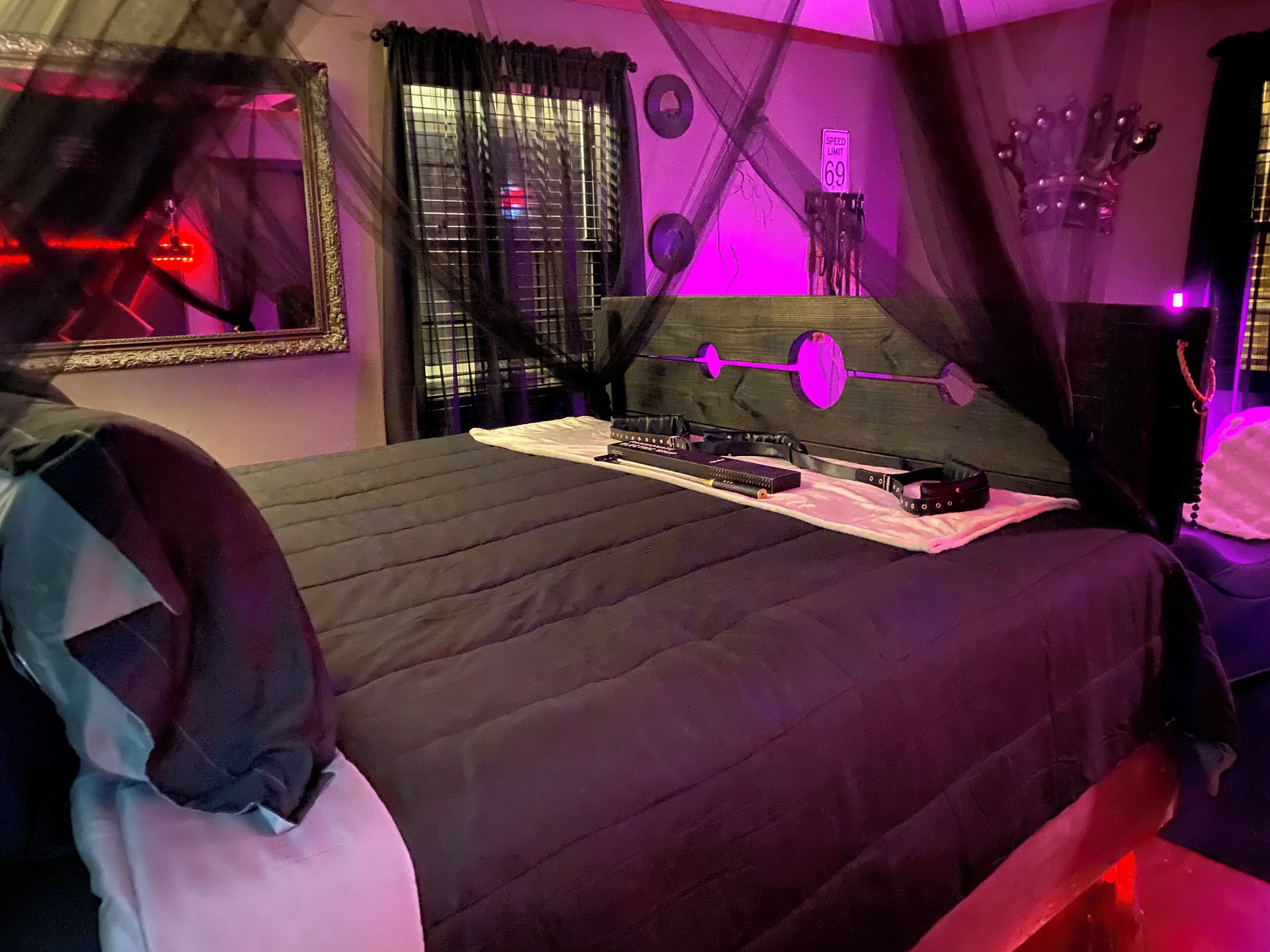 3 habitaciones, escritorio, wifi y ropa de cama 