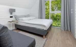 Talo | 2 makuuhuonetta, yksilöllisesti kalustettu