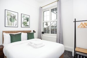 3 bedrooms, WiFi, bed sheets