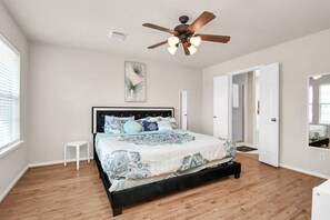 3 habitaciones, wifi gratis y ropa de cama