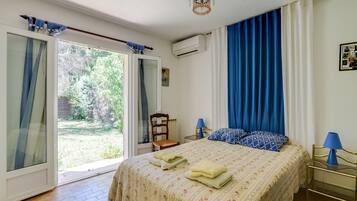 3 chambres, fer et planche Ă repasser, Wi-Fi gratuit, draps fournis