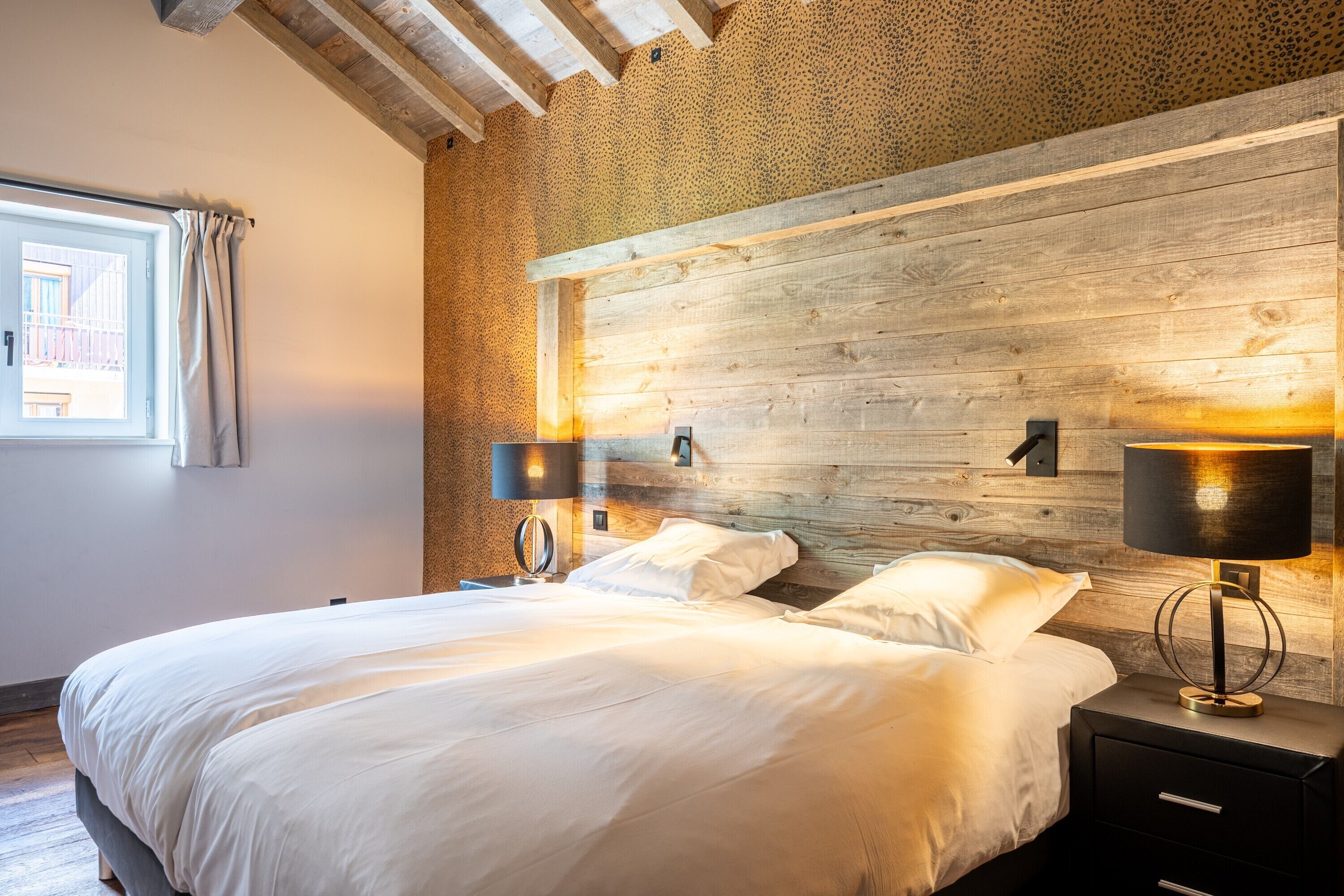 8 soveværelser, strygejern/strygebræt, gratis Wi-Fi