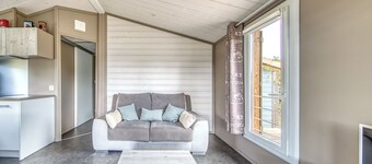 Fully-equipped chalet in Hourtin – Nature, Lake & Ocean
