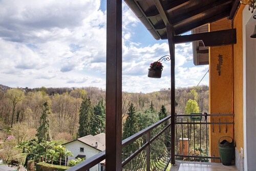 Holiday Home 'Pier' with Lake View, Wi-Fi and Air Conditioning
