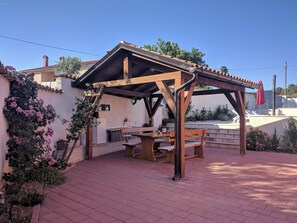 House | Balcony - House in Pula With Pool Near Valsaline Beach (Pula)