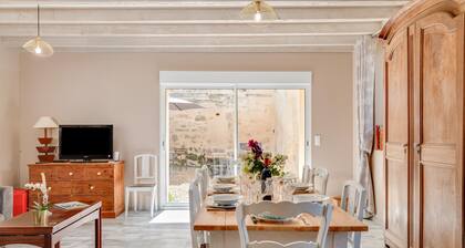 Maison de vacances La LongĂšre â SĂ©jour authentique au cĆur dâun vignoble bio prĂšs de Saint-Ămilion