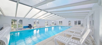 Petite house 'Le Prunier' with shared garden and Wi-Fi
