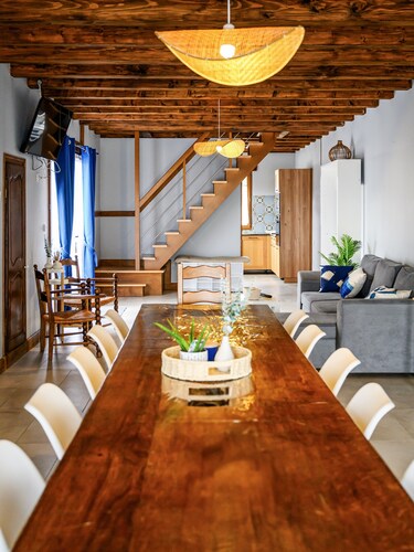 Maison 'Le Figuier' with Shared Garden and Wi-Fi