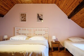 1 soverom, strykejern/-brett, wi-fi (inkludert) og sengetøy