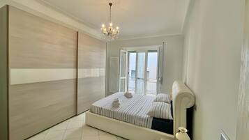 2 quartos, ferros/tábuas de passar roupa, Wi-Fi de cortesia