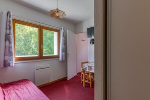 1 habitación, wifi gratis y ropa de cama 