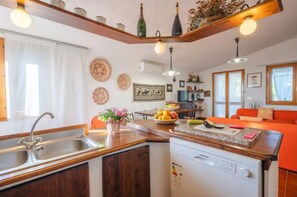 House | Private kitchen