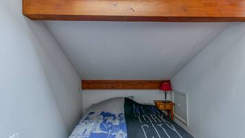 1 chambre, Wi-Fi gratuit, draps fournis