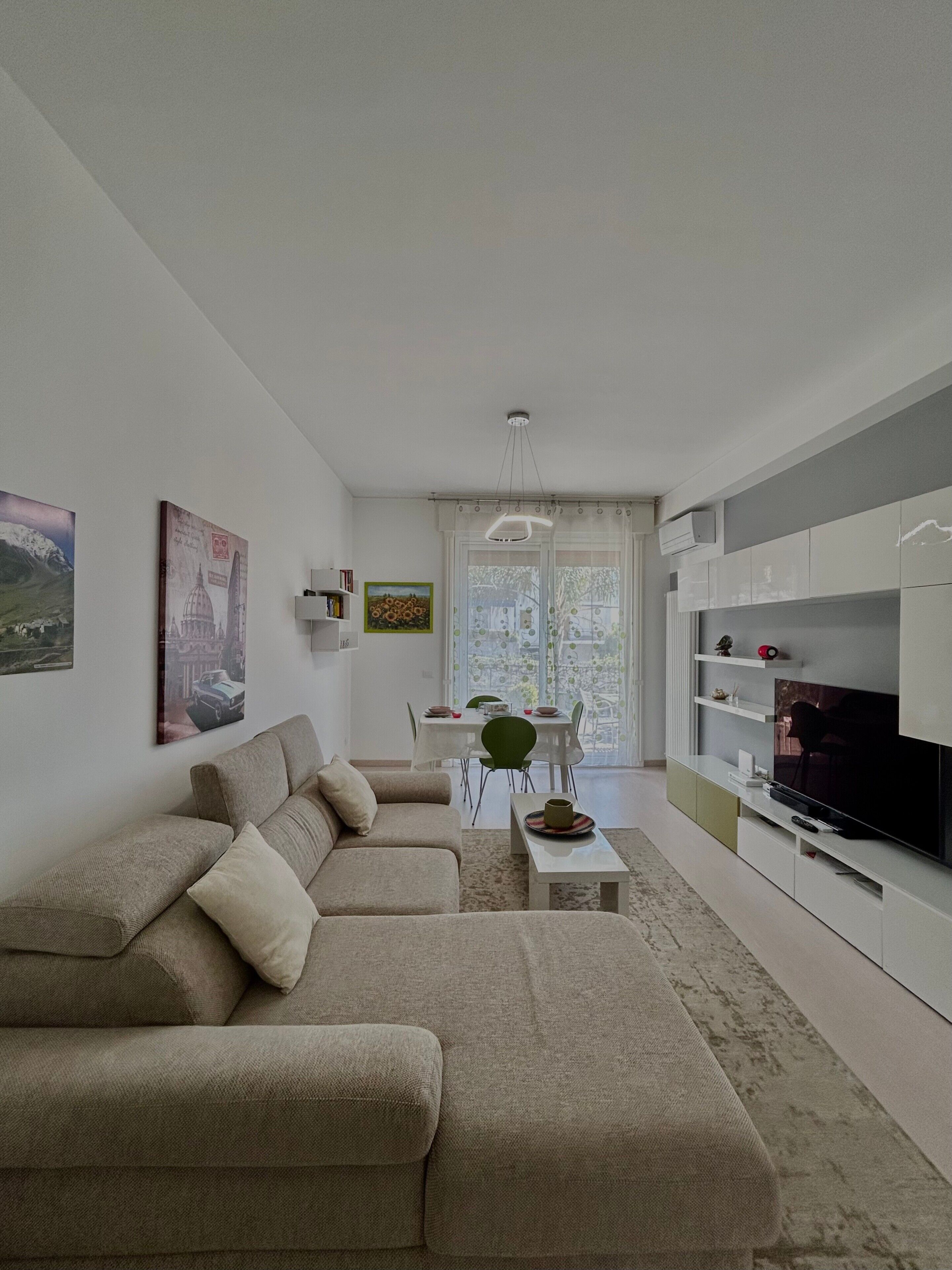 TV