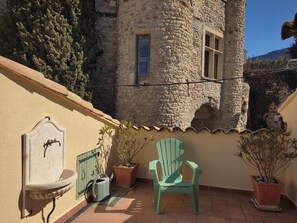 Terrace/patio - Holiday Home 'Amour De Provence' with Mountain View and Private Terrace (Nyons)