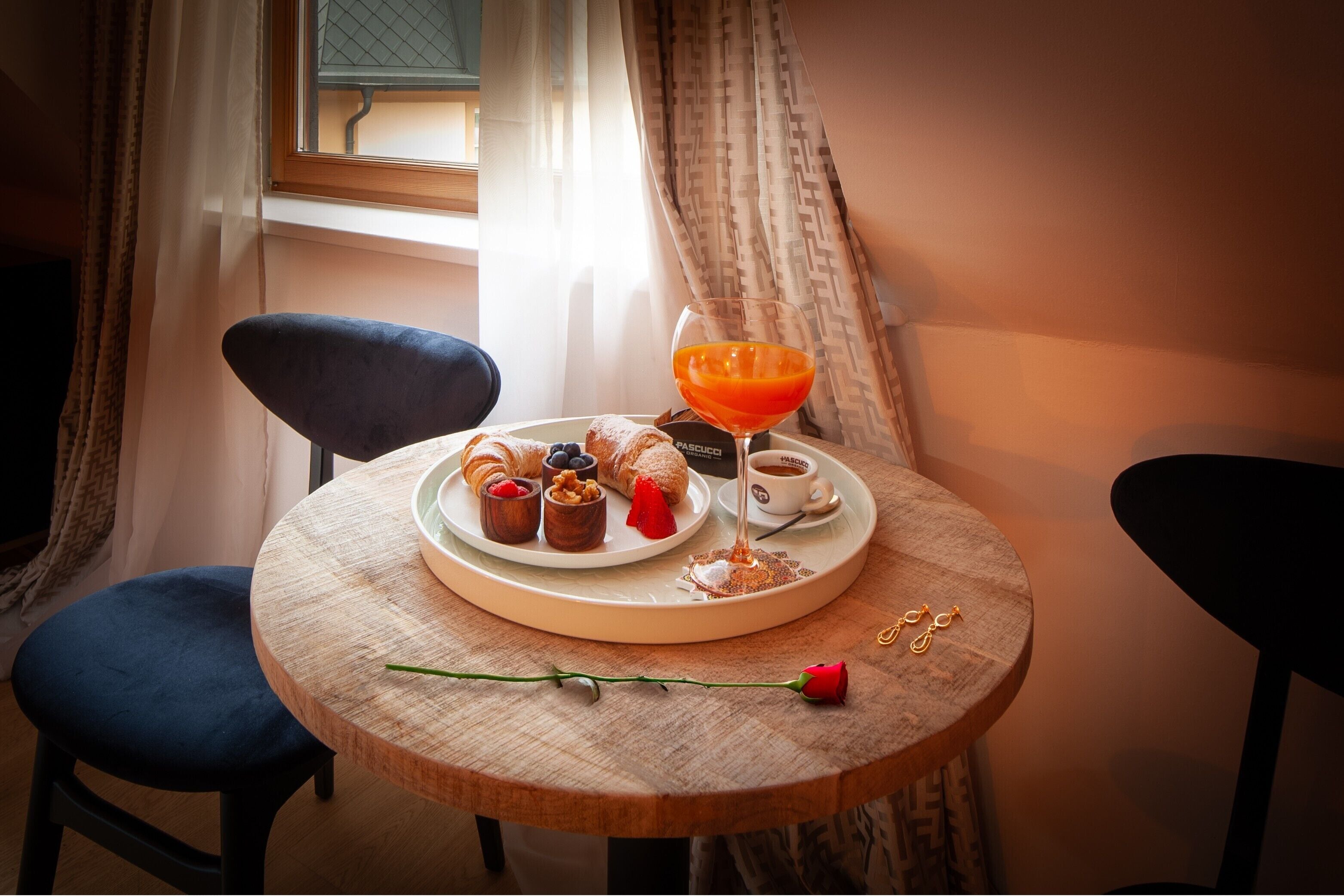 Petit déjeuner servi en supplément