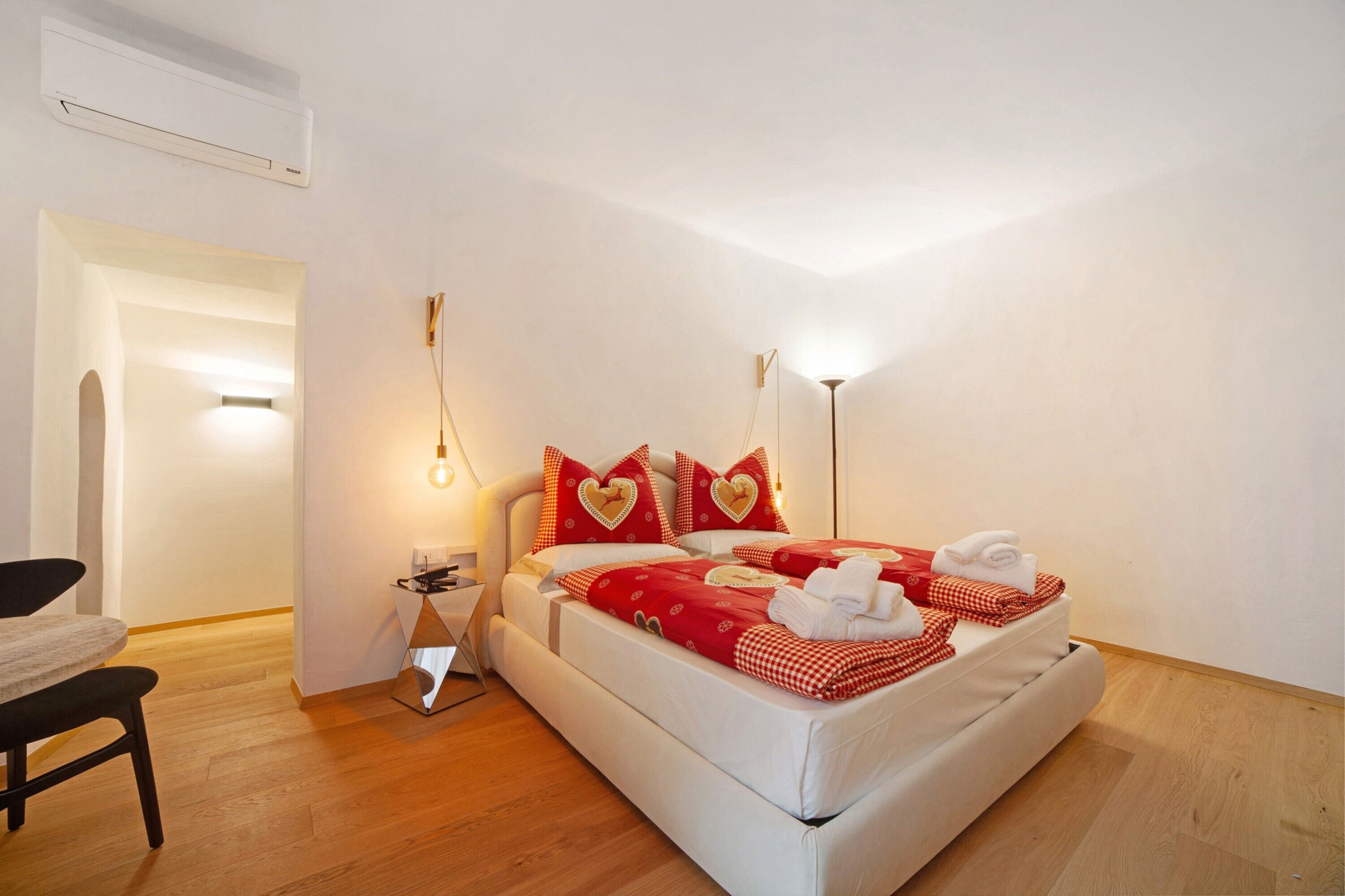 1 室のベッドルーム、WiFi (無料)、ベッドシーツ