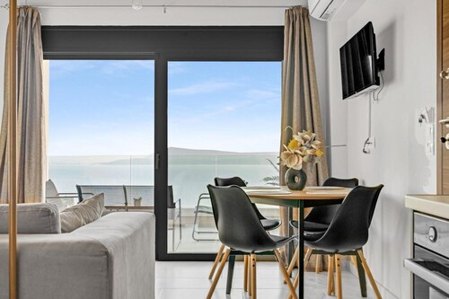 Ferienwohnung 'Oceanida' mit Meerblick, WLAN und Klimaanlage