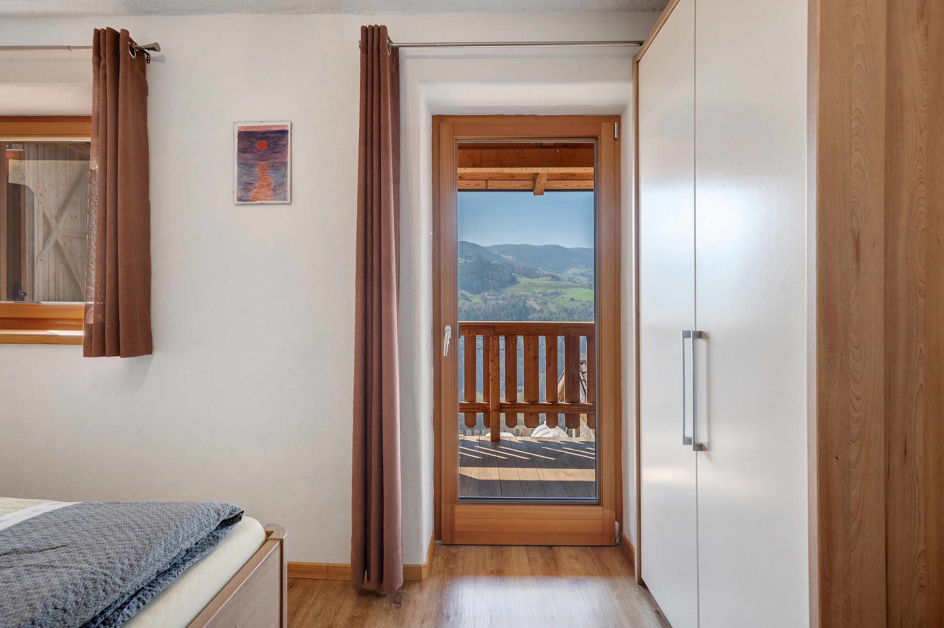 2 habitaciones, wifi gratis y ropa de cama 