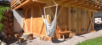 Apartment 'Dorf' with Mountain View, Shared Garden and Wi-Fi