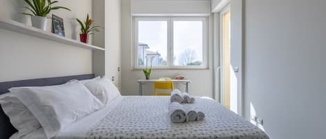 2 chambres, fer et planche Ă repasser, Wi-Fi, draps fournis