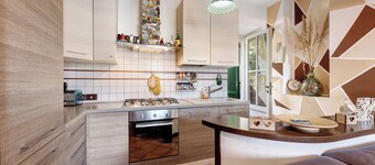 Holiday Home 'Rebecca's Home' with Mountain View, Private Garden and Wi-Fi